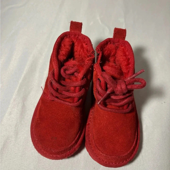 Red UGG Toddler Lace Up Boots Size 6 - Picture 3 of 8